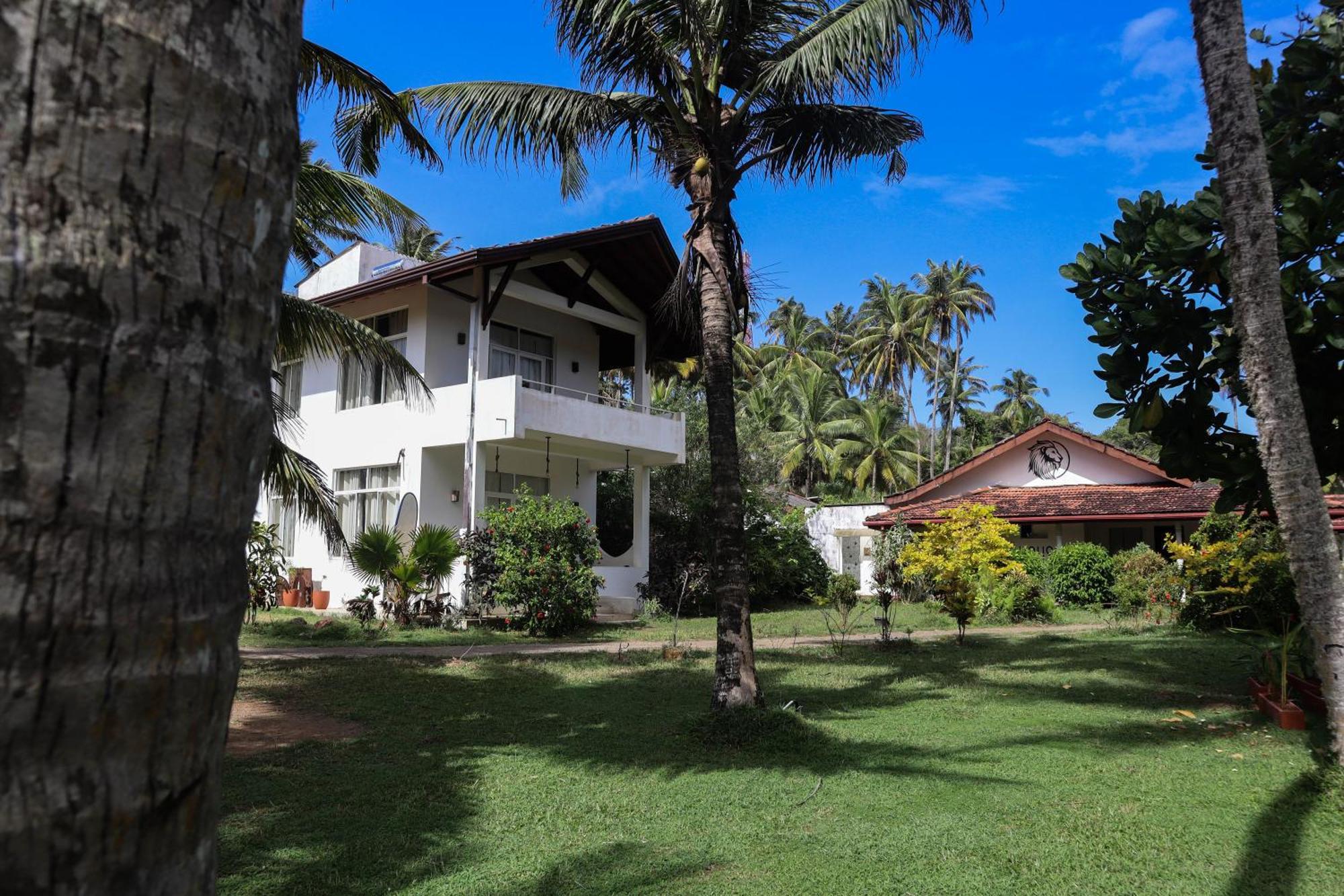 Singhe House Hotel Dikwella Ngoại thất bức ảnh
